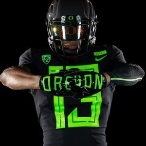 Meet your Posher, Ethan